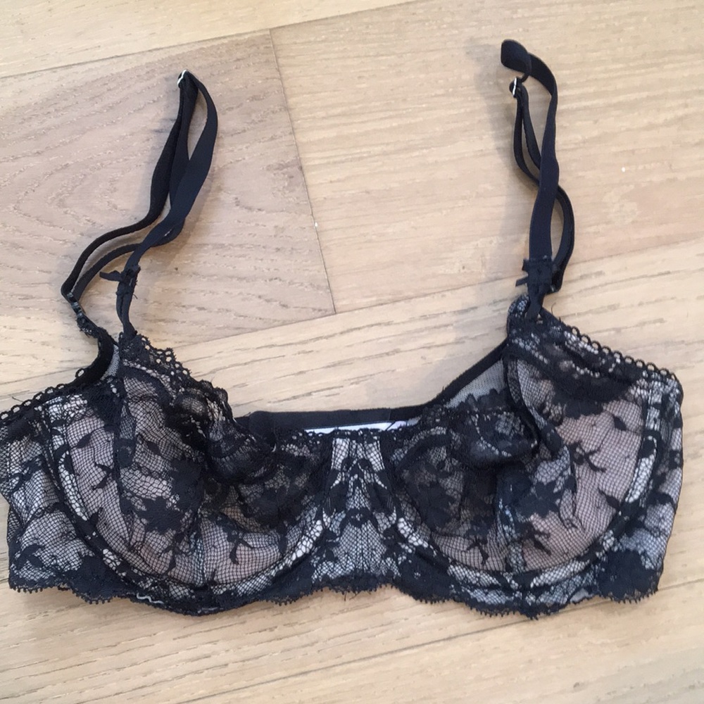 Excellent used condition VS bra